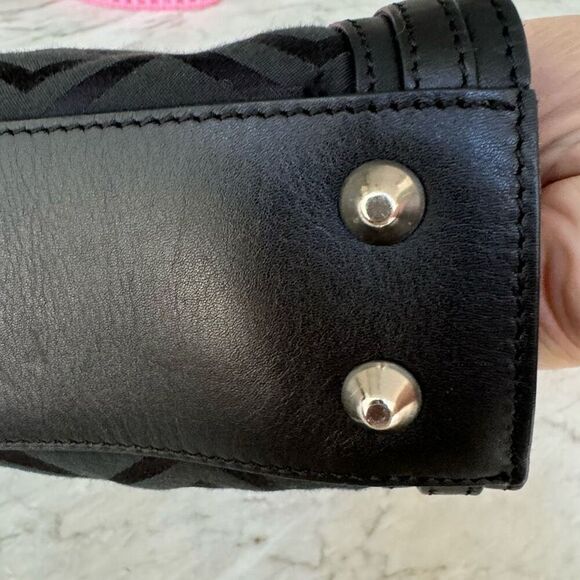 Via Spiga Black Fabric W/Leather Trim Shoulder Bag. - Picture 5 of 8